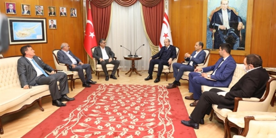 Seçimin ertelenmesi yönünde görüş birliği