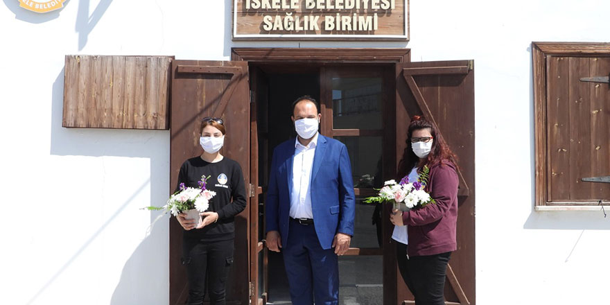 Sadıkoğlu: Hemşirelerimize ve tüm sağlık çalışanlarına minnettarız