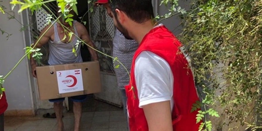 Türk Kızılay'dan KKTC'deki ihtiyaç sahibi ailelere gıda yardımı