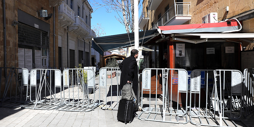 “Karantina şartlı güneyden geçişler var”