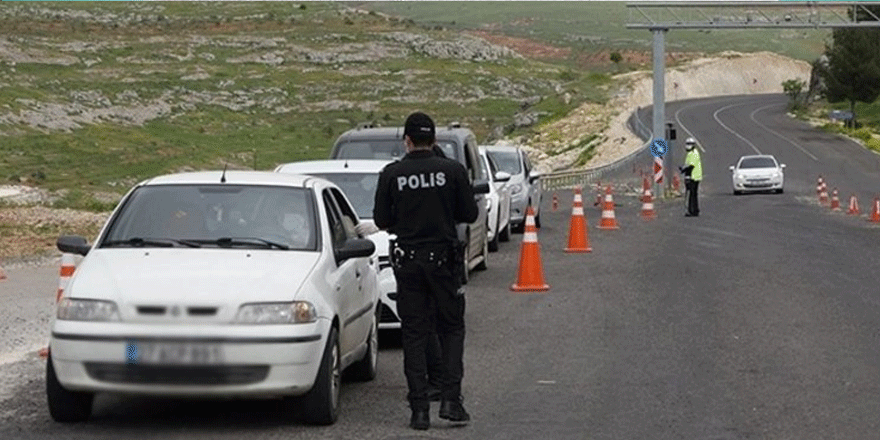 Şanlıurfa'da sokağa çıkma kısıtlamasına uymayanlara ceza kesildi