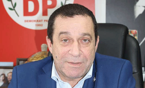 Denktaş: Tamamen oy çalmaya yönelik