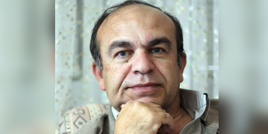 İsmail Kemal yaşamını yitirdi