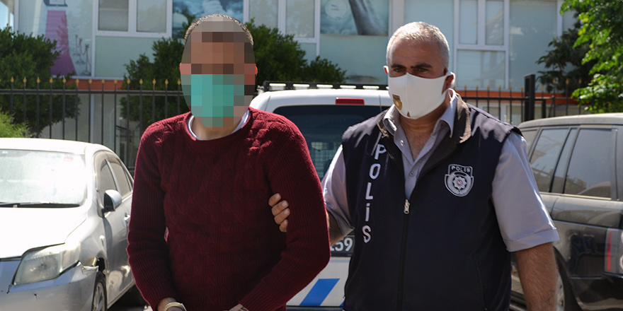 Tişörtünde kan lekesi bulundu