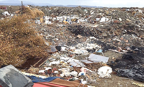 Dağ taş çöp doldu