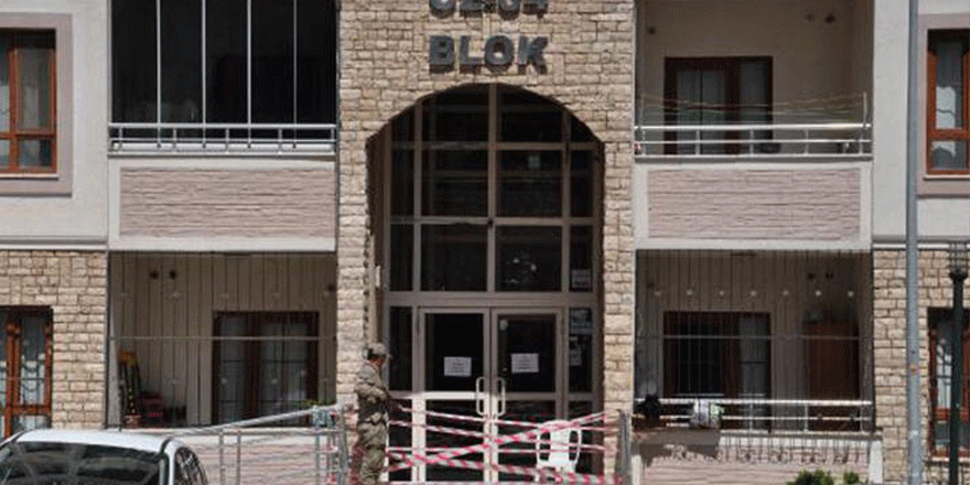 İslahiye'de 50 kişinin yaşadığı bina karantinaya alındı