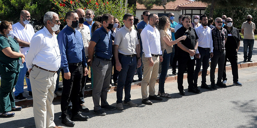 "Tüm hastanelerde kaliteli hizmet sorunu var"