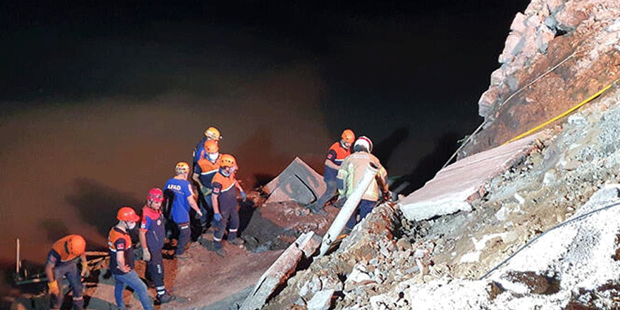 İstinat duvarı enkazında kaldığı sanılan kişiyi arama çalışmaları sona erdi