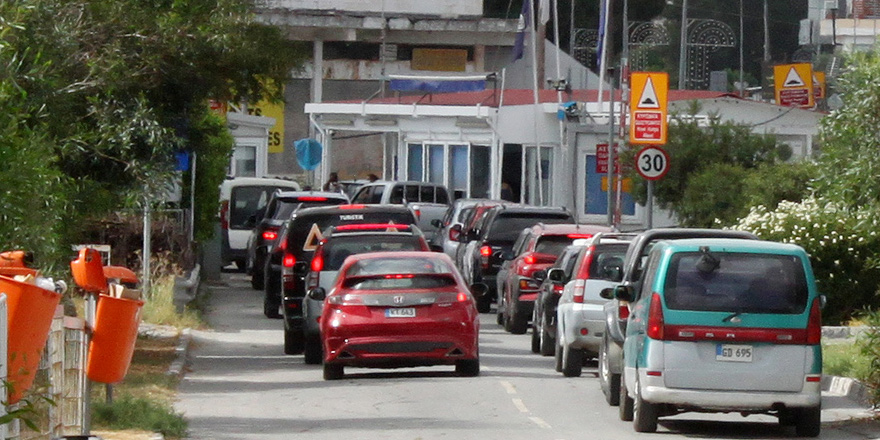 600 kişiyle geçişler başladı