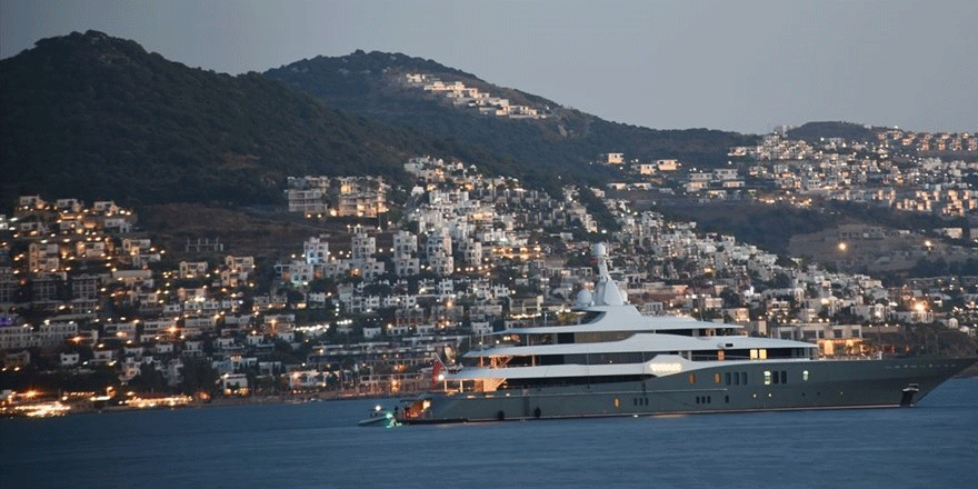 Alexander Grigoryevich Abramov'un 100 milyon dolarlık yatı Bodrum’da