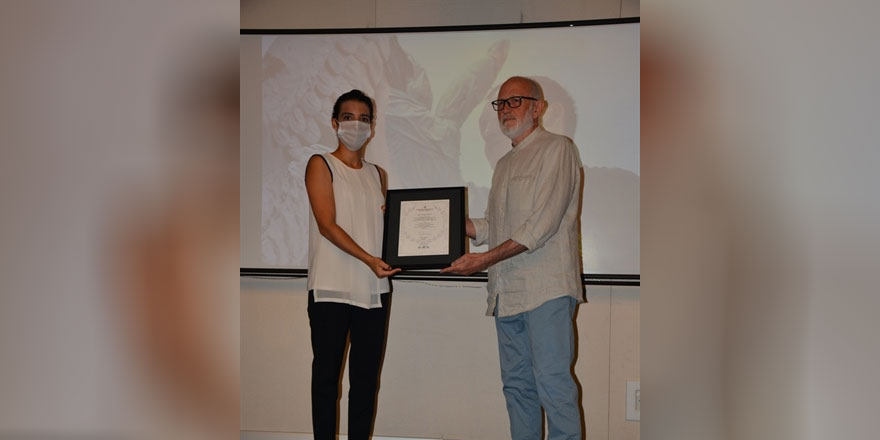 33 sanatçıya ait eserlerden oluşan 53 kişisel resim ve heykel sergisi kıbrıs sanat müzesi’nde açıldı