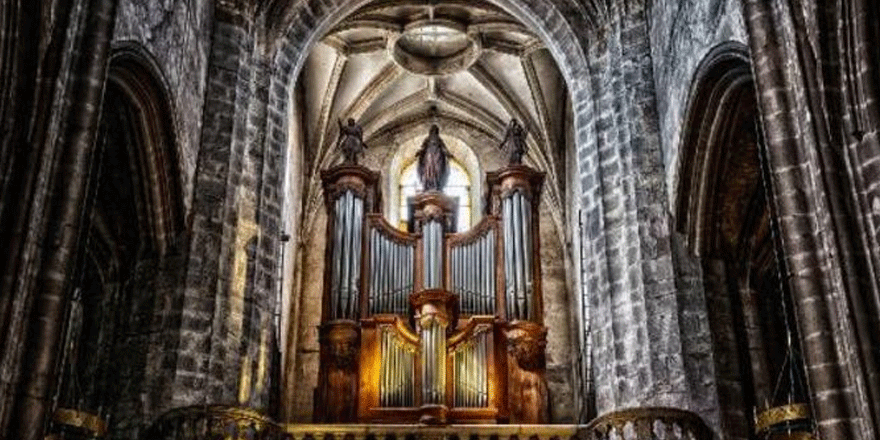 Notre Dame Katedrali’nin devasa orgu 4 yılda temizlenecek