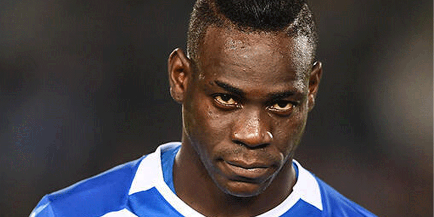 'Balotelli 1.2 milyonu kabul ederse Beşiktaş forması giyecek'