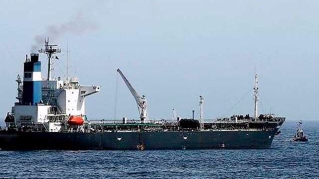 Suudi Arabistan'da petrol tankeri ile balıkçı teknesi çarpıştı