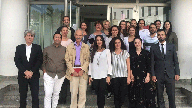 "Biz” adlı fotoğraf sergisi Salı AKM’de açılıyor