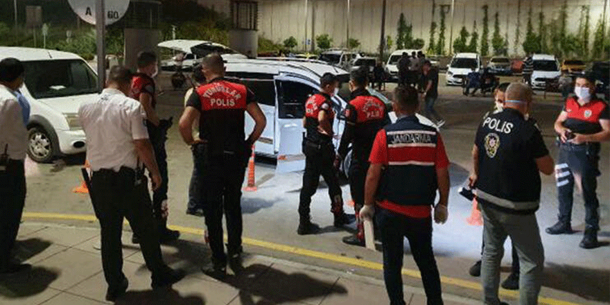 Adana'da iki grup arasında silahlı kavga: 3 yaralı