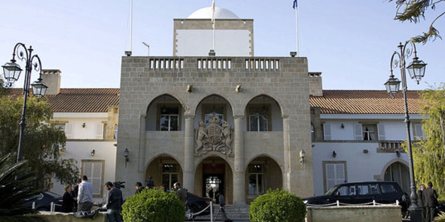 Rum yönetimi’nden Guterres’e yanıtı: “Tehdit altında müzakereye hayır”