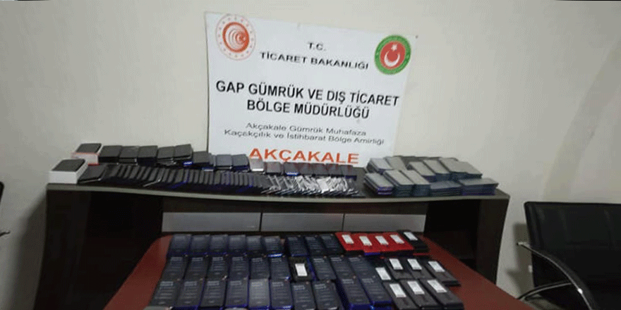 Şanlıurfa’da 700 bin lira değerinde gümrük kaçağı telefon ele geçirildi