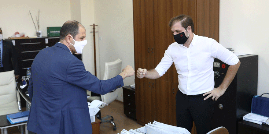 Özersay: “Konuşma sırası artık halktadır, Kıbrıs Türk halkına güveniyorum”