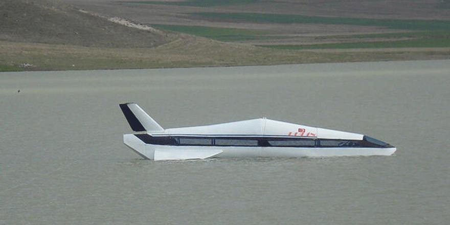 Görenler 'füze' sandı, Jandarma'yı aradı! Kanada'dan teklif geldi