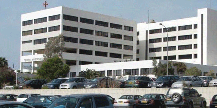 Limasol Hastanesi’nde alarm