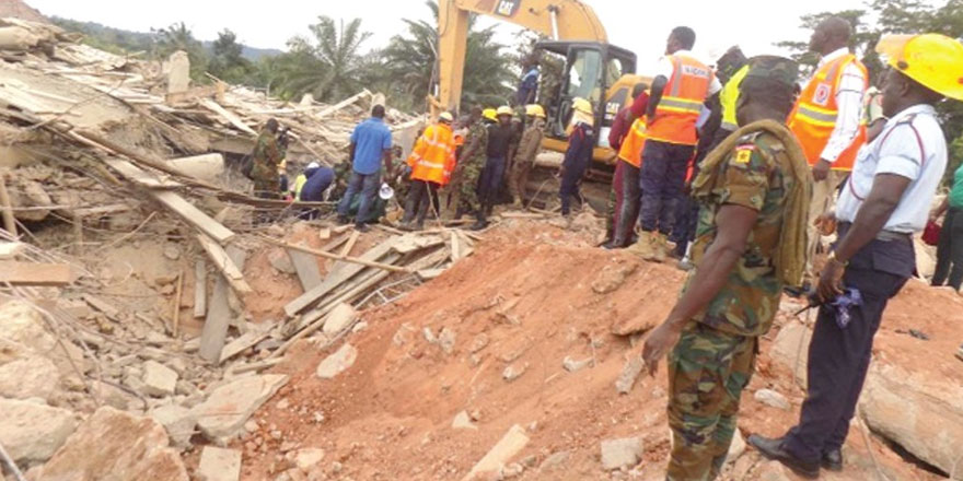 Gana'da kilise çöktü: 18 ölü