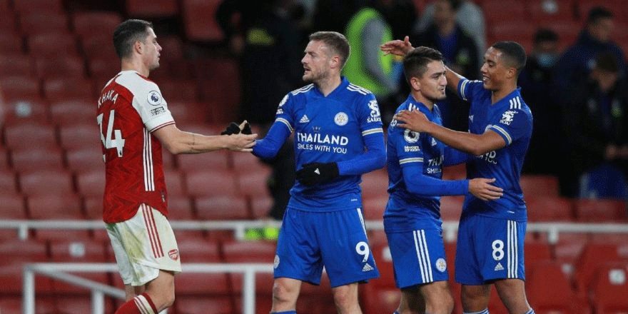 Cengiz Ünder Jamie Vardy iş birliği 47 yıllık hasrete son verdi