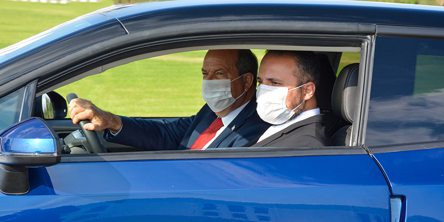 Cumhurbaşkanı Tatar KKTC’nin yerli otomobili “GÜNSEL B9” ile test sürüşü gerçekleştirdi