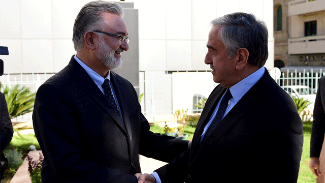 Akıncı: "Hizmetlerin sadece dini alanı değil, ekonomik alanı da kapsayan çok geniş bir yelpazesi var”