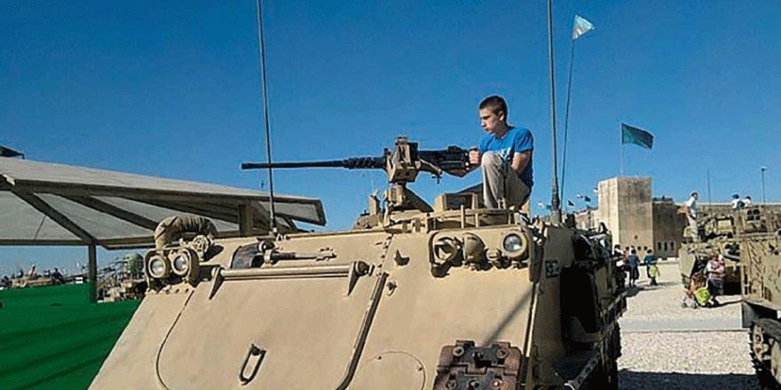 Rus asker hava üssünde dehşet saçtı: 3 ölü