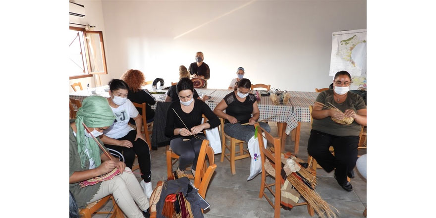 İskele Belediyesi kültür evi, sesta (sele) kursuna ev sahipliği yapıyor