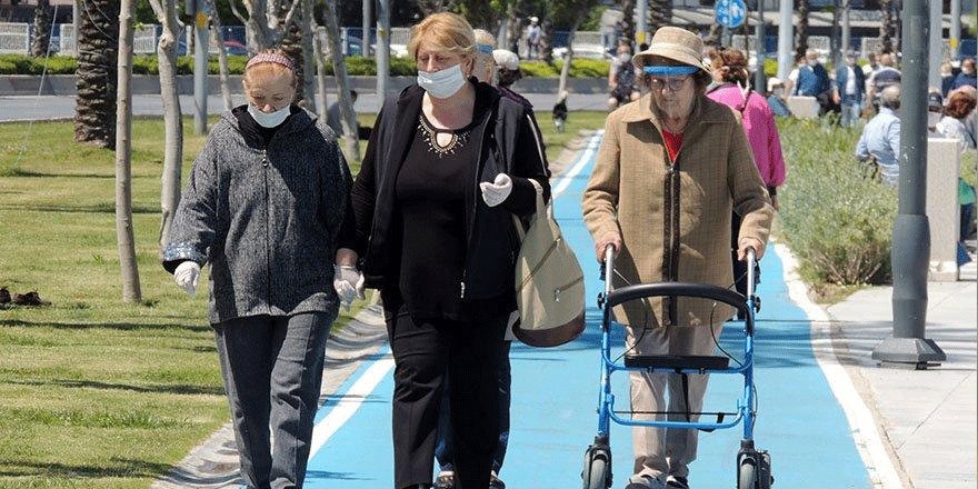 65 yaş üstü yasağı açıklayan iller hangileri?