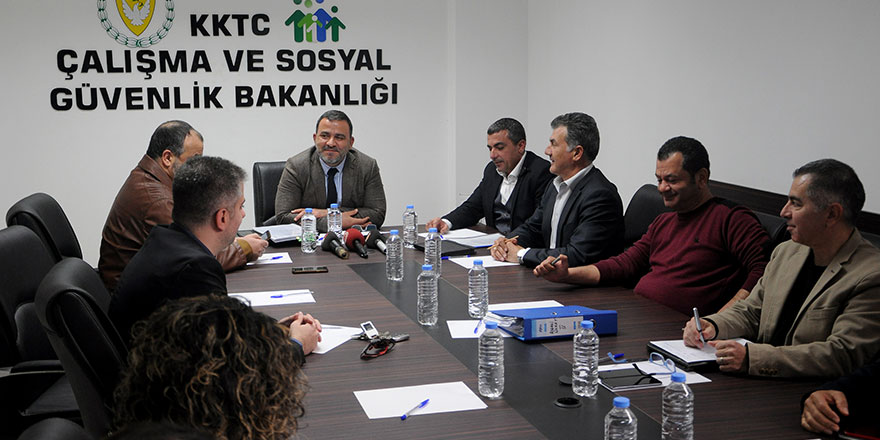 Asgari Ücret Saptama Komisyonu toplanıyor.