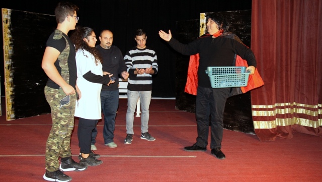 İskele Belediye Tiyatrosu’ndan yeni çocuk oyunu