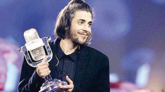 Eurovizyon galibine kalp nakli