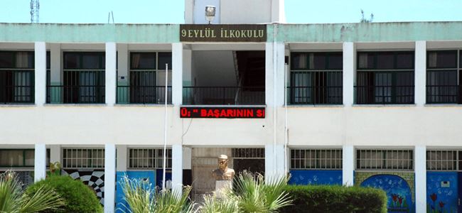 9 Eylül İlkokulu’nda öğretmen karantinaya alındı!