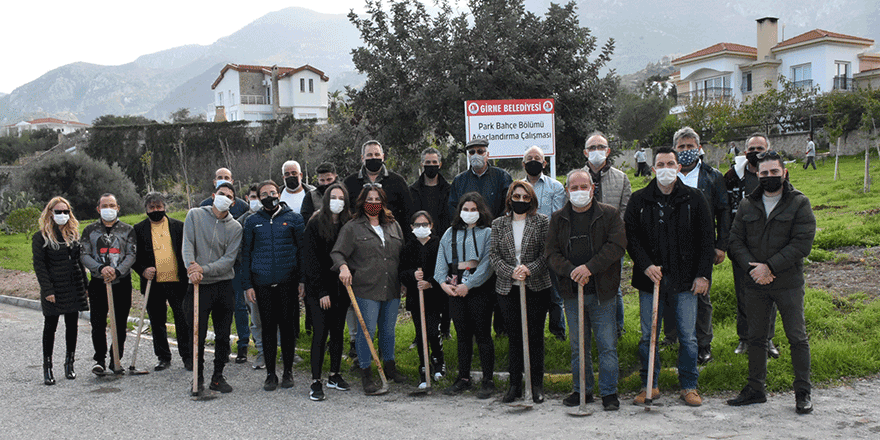 Girne Belediyesi’nde Ağaçlandırma çalışmaları devam ediyor