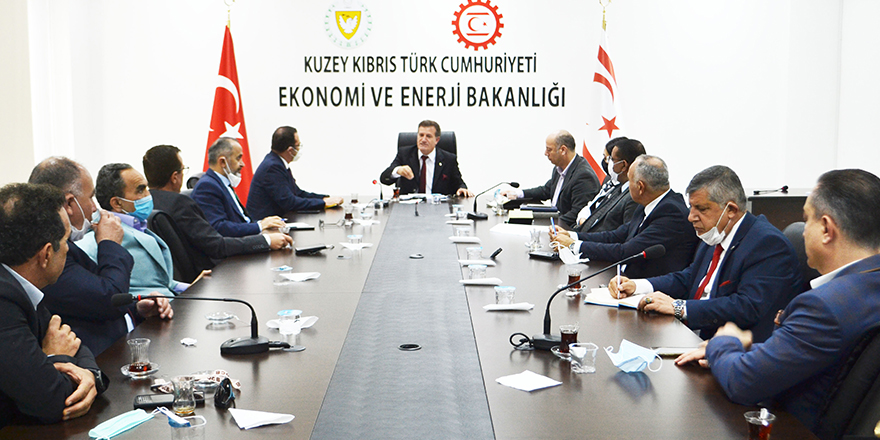 Arıklı : "Asgari Ücreti istenilen düzeyde arttıramayacağız"