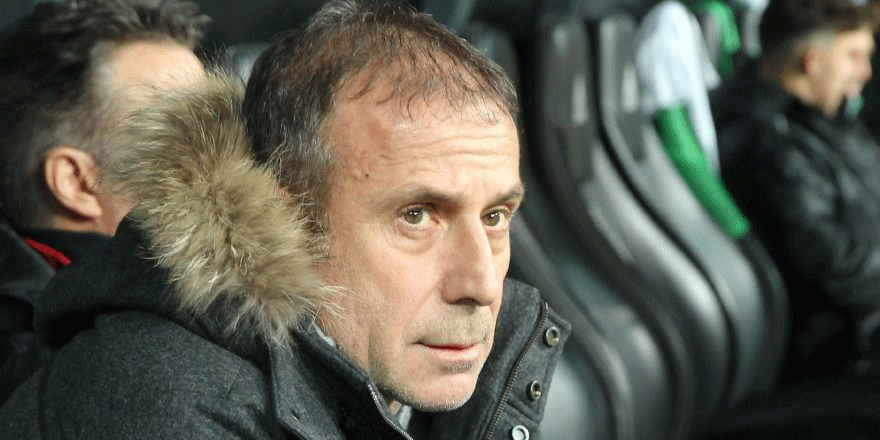 Abdullah Avcı: Futbola yardımcı olmamız lazım