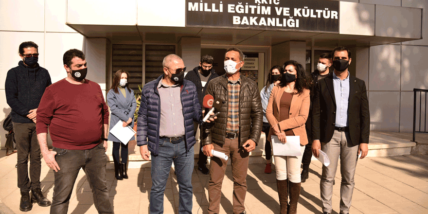 KTOEÖS, öğretmen sınavlarının ertelenmesini eleştirdi