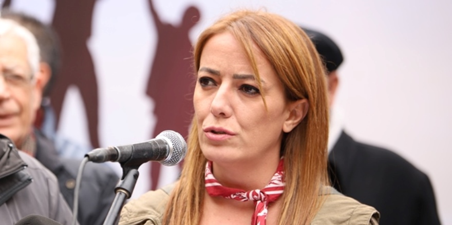 Gazeteci Ayşemden Akın hakkında Türkiye’de soruşturma açıldı