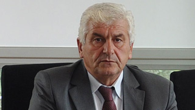 TÜRK-SEN zamları protesto etti