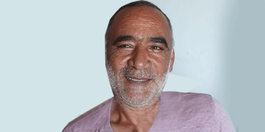 Ambulansta yaşamını yitirdi