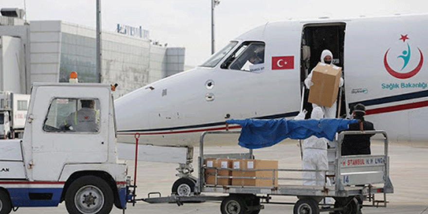 Türkiye’den 20 bin doz aşı ambulans uçakla Ercan’a geldi