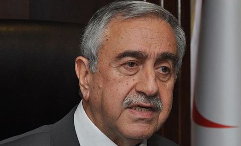 Akıncı: "Kendi ayağımıza kurşun sıkmaktan farksız”