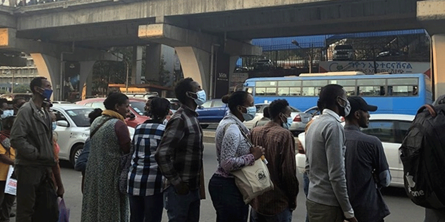 Afrika'da kovid-19 vaka sayısı 4 milyonu geçti