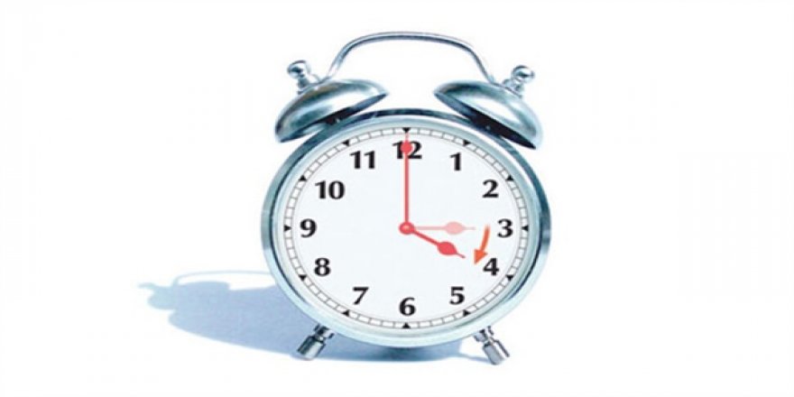 Kıbrıs’ta yaz saati uygulaması, Pazar günü başlıyor