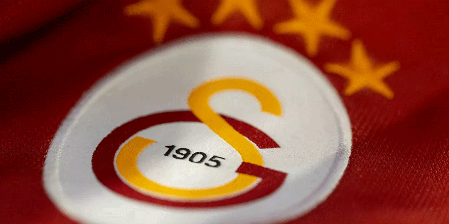 Yönetimi protesto eden Galatasaraylılardan İstanbul Sözleşmesi ilanı