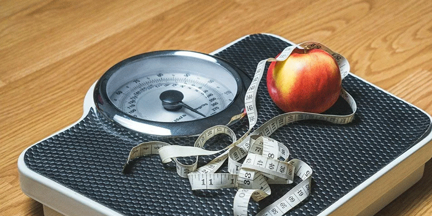 Araştırma: Türkiye’de 10 kişiden altısı salgın döneminde ortalama 6.6 kilo aldı