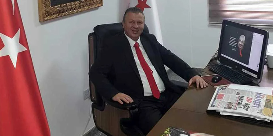 Ziya Emir, Demokrat Parti'den istifa etti